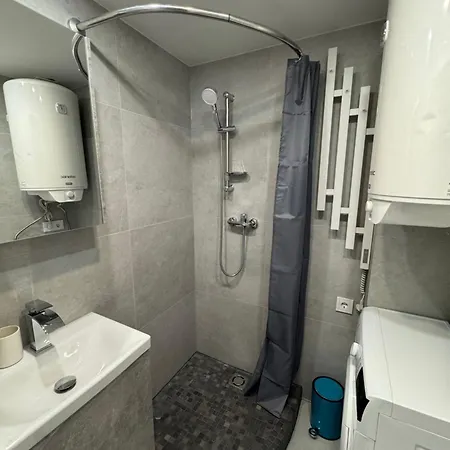 Apartment Peaceful Den With Glimpse - Third Vilnius